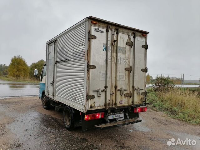 Альковный Isuzu Elf, 1994