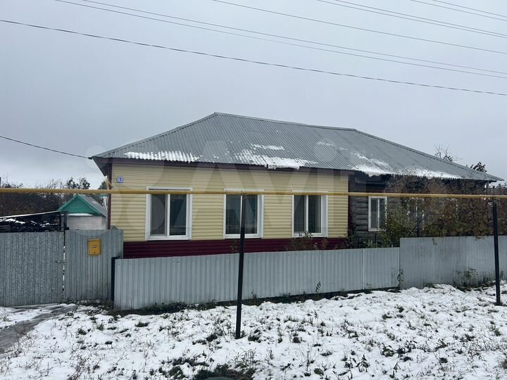 Дом 56 м² на участке 7 сот.