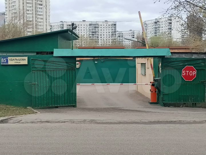 Гараж, 18 м²