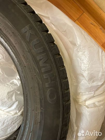 Kumho WinterCraft Ice WI31 225/55 R17