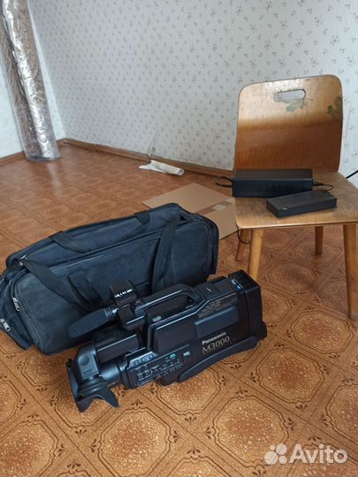 Продаю видеокамеру