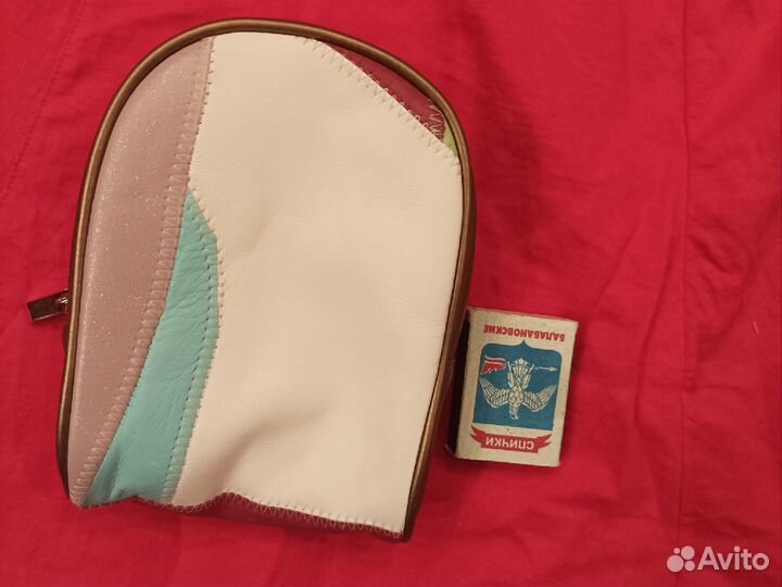 Косметичка с кистями