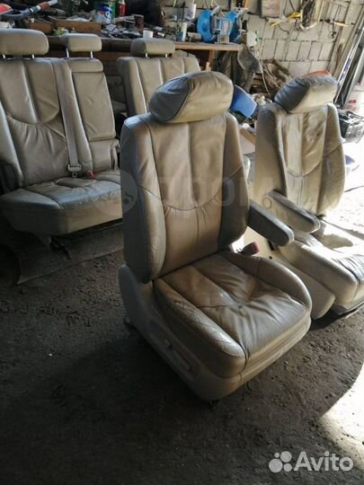 Кожаный салон для Toyota Harier RX300