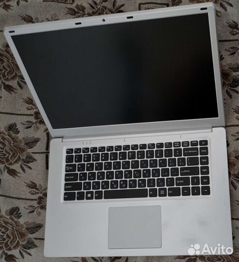 Ноутбук bslay