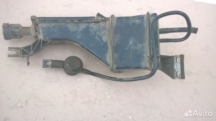 Адсорбер паров бензина на VW Пассат В-5+ 2000-2005