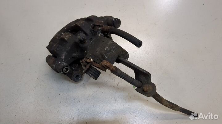 Суппорт Nissan Primera P12, 2004