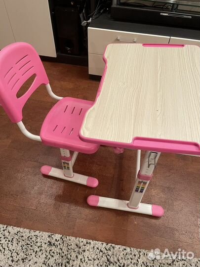 Стол-трансформер растущий для девочки