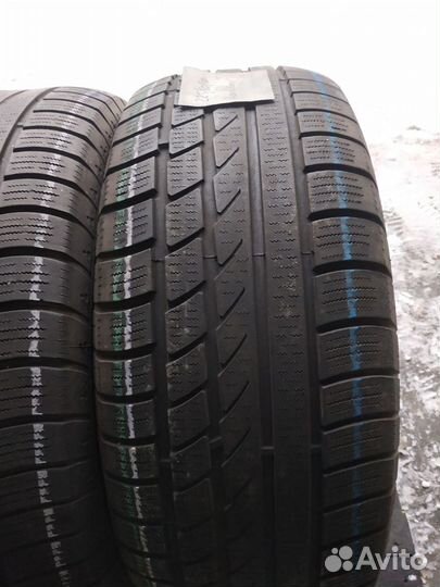 Hankook IceBear W300 255/60 R17 106H