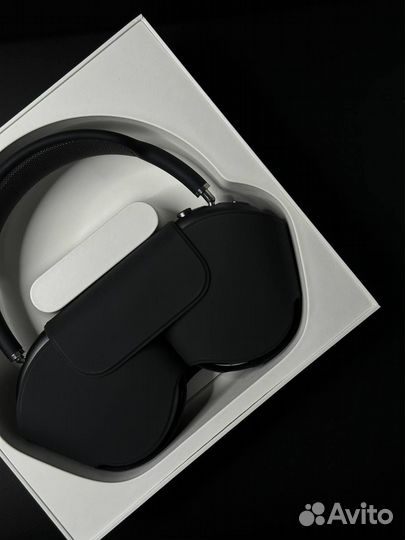Air Pods MAX