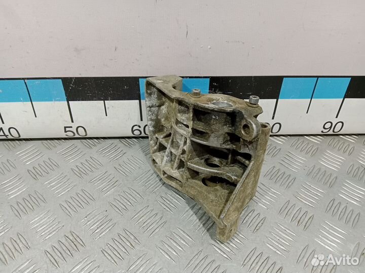 Б/У Кронштейн гидроусилителя E70/E71#002