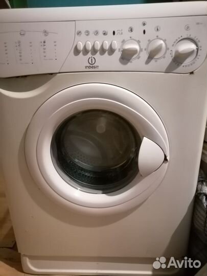 Стиральная машина indesit