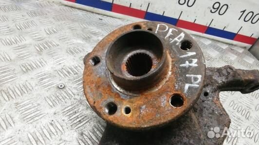 Ступица передняя левая renault espace 4 (PEA17K901