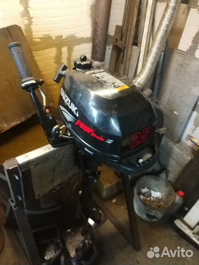 Мотор Suzuki DF 2,5