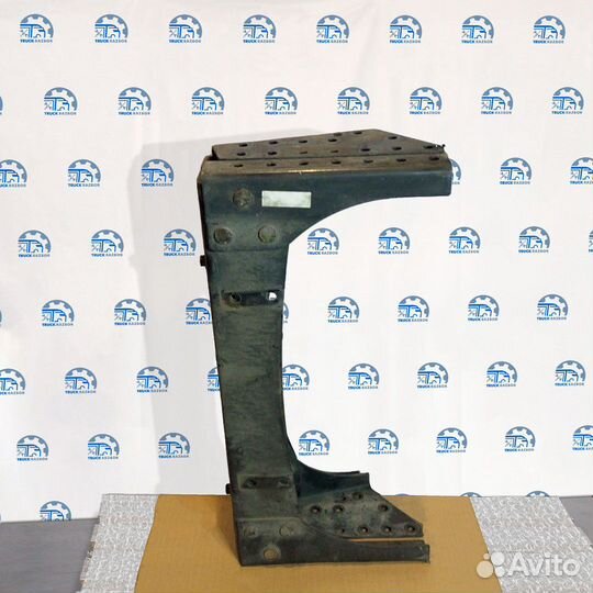 Траверса рамы Volvo FH/FM