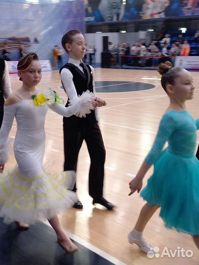 Платье для бальных танцев стандарт ю1