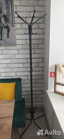 Вешалка напольная
