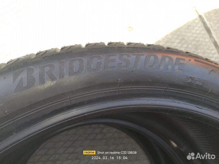 Bridgestone Alenza 001 245/40 R21 и 275/35 R21 103Y