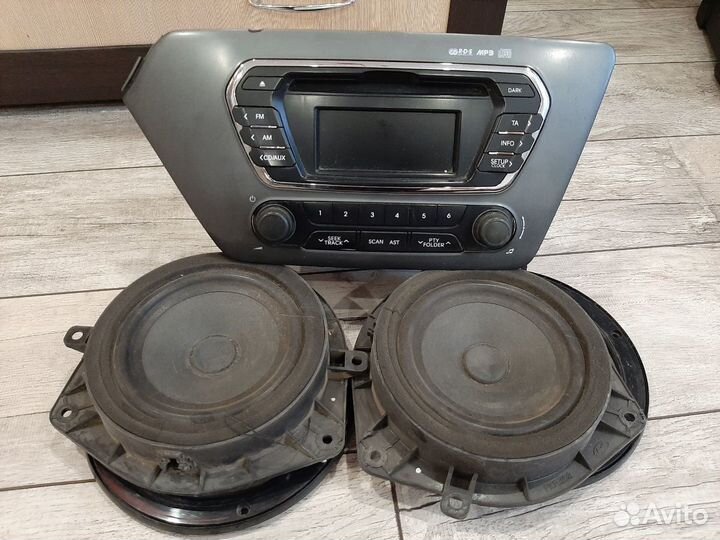 Штатная аудио система Kio Rio