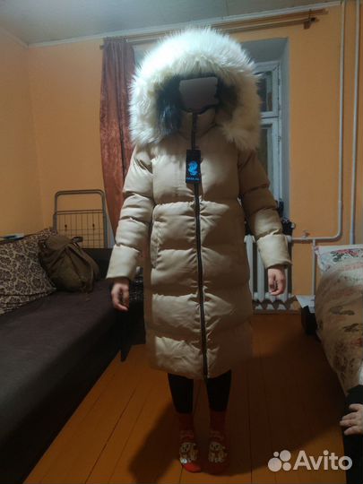 Пуховик женский S 42-44