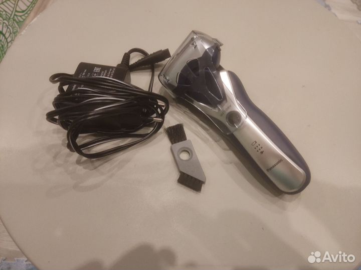 Электробритва Panasonic ES-RT37 (2023 г.в.)