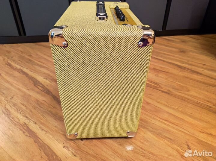 Комбоусилитель Belcat v25g винтаж