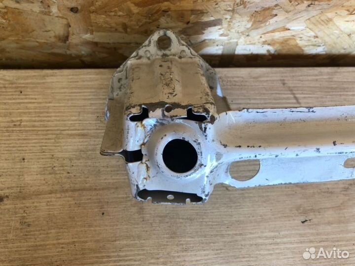 Усилитель задний Subaru Forester