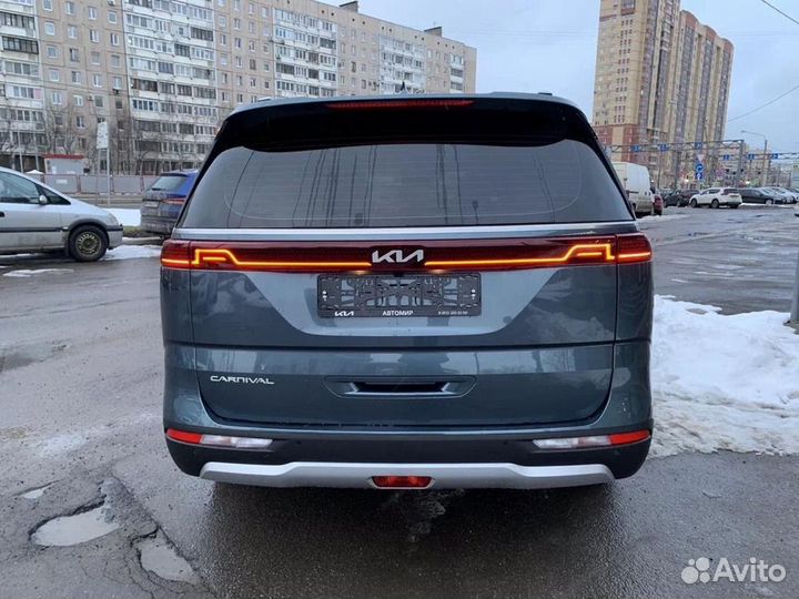 Kia Carnival, 2023