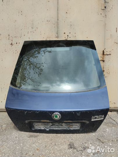 Крышка багажника skoda octavia tour