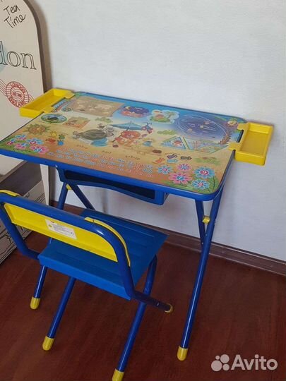 Детский стол и стул