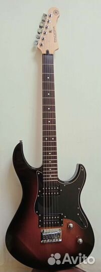 Yamaha pacifica 120H