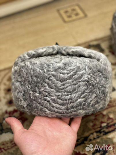 Ушанки из серого каракуля