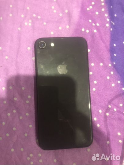 iPhone 8, 64 ГБ