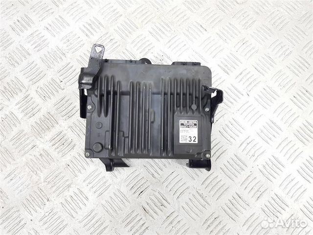 896614A320 Блок управления двигателем Toyota RAV4