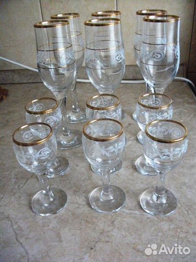 Рюмки и фужеры