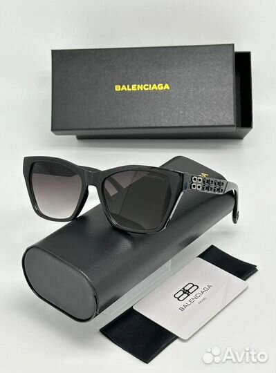 Солнцезащитные очки Balenciaga