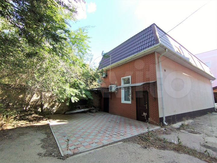 Дом 154 м² на участке 1,1 сот.