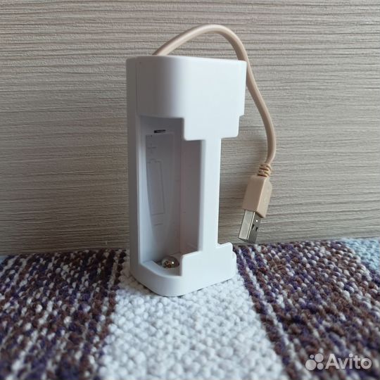 Аккумуляторная батарейка Икея 1.2В с зу