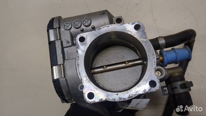 Заслонка дроссельная Audi A4 (B6)