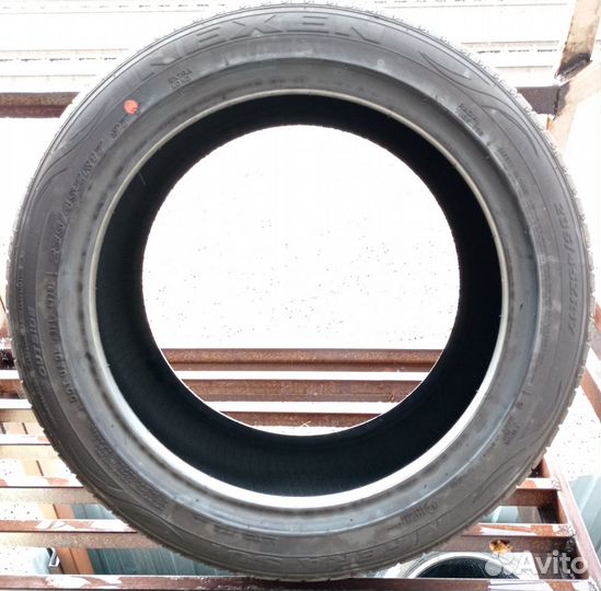 Nexen N'Fera SU1 235/45 R17