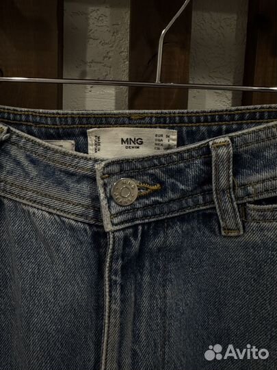 Джинсы широкие mango