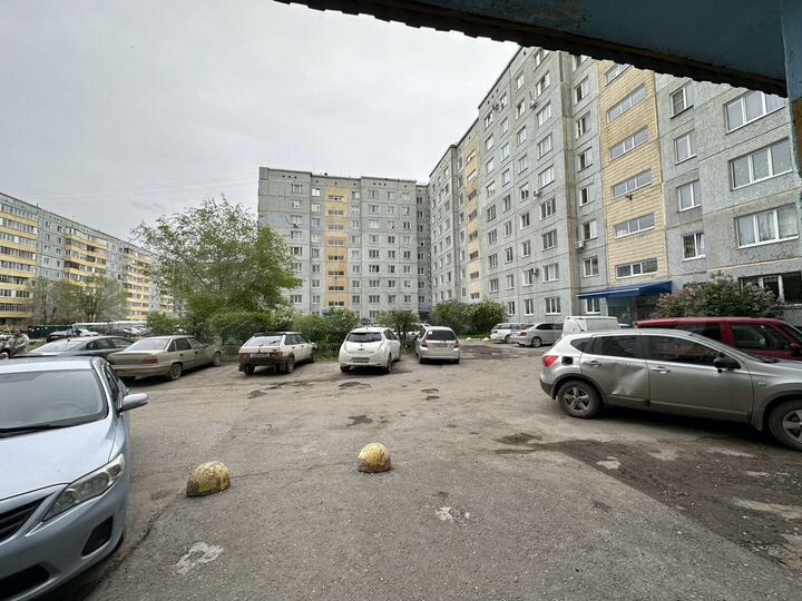 2-к. квартира, 53 м², 9/9 эт.