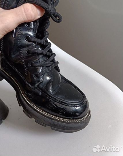 Ботинки демисезонные для девочки 32 33