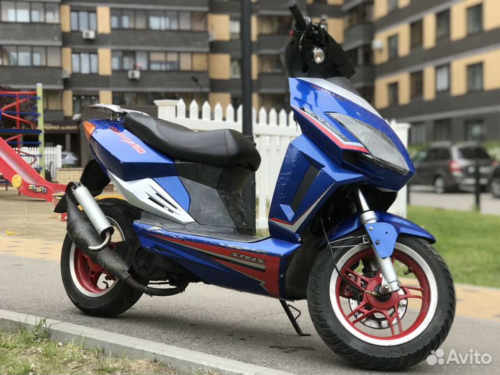 Продаю Скутер