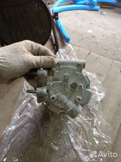 Компрессор кондиционера Ford Focus3