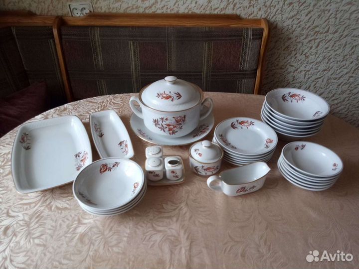 Сервиз столовый