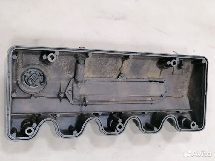 Клапанная крышка для Mercedes Benz W201 1982-1993