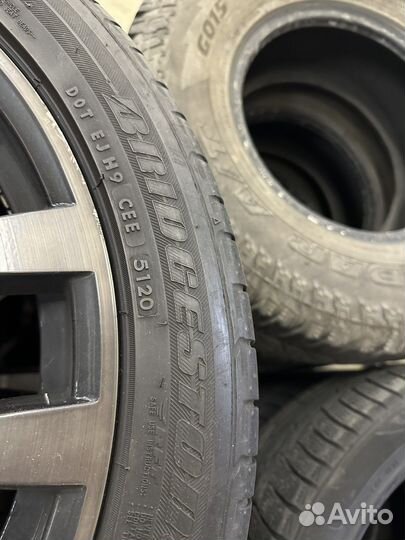 Комплект оригинальных колес BMW X6 r20