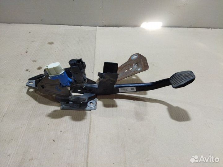 Педаль тормоза Ford Focus 2 седан 1.8 2006