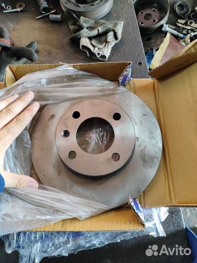 Тормозные диски Volkswagen Golf, jetta