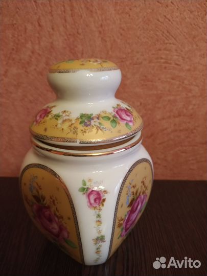 Керамическая баночка для чая, специй